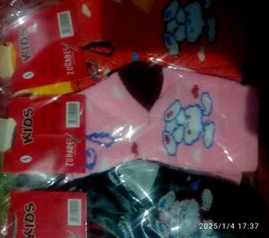 Kids 10 Socks