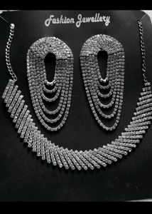 Sparkling Rhinestone Necklace &amp; Earring Set