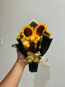 Crocheted Sunflower Bouquet with Lights
