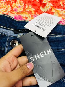 wide leg jeans new with tag
