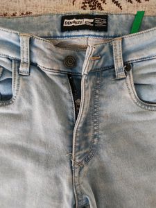 Denimize Medium Washed Relaxed Fit Jeans