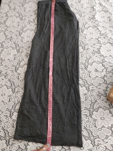 Midi Knee Length Pants For Ladies. Wais