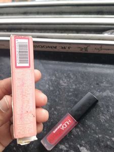 Huda Beauty Liquid Matte Lipstick