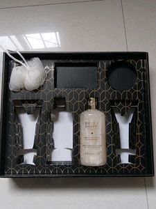 Baylis & Harding Bath & Body