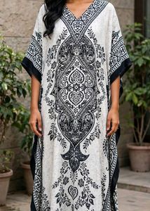 Elegant Black & White Print Kaftan Dress