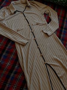 Elegant Ribbed Knit Maxi Dress with Slit