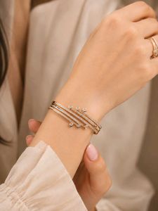 Chic Anti turnish Bangle with Crystals