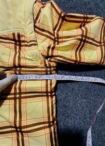 Stylish Plaid Patterned Jacket
