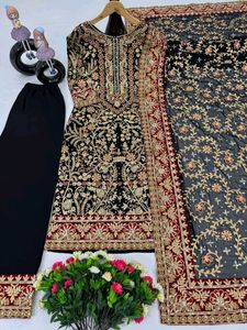 Women’s Black Heavy Embroidered Lehenga Suit Set w