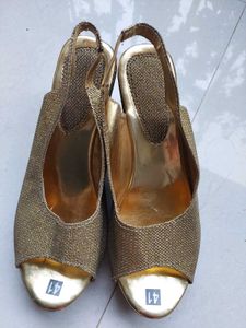 Sparkling Gold Wedge Sandals