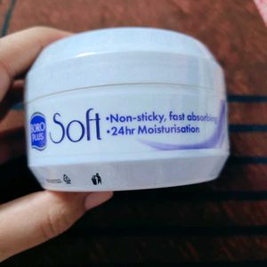 BoroPlus Soft Light Moisturising Cream|Light &amp; Non