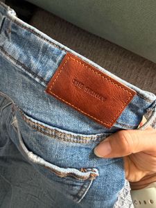 ZARA Ripped Jeans NEVER WORN