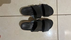 CROCS Black Heels