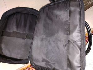 Toshiba Laptop Bag in pure leather