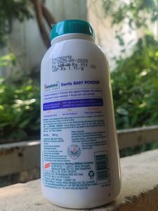 Himalaya Gentle Baby Powder