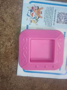 Doraemon dress up camera toy.