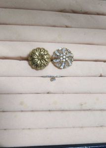 Stylish Stud finger rings