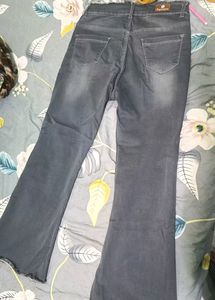 Women Bootcut Grey Jeans With High Waist