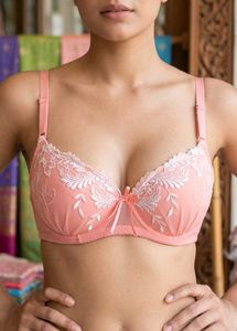 🌸 Premium Embroidered Push-Up Bra🌸