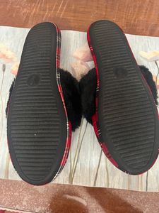 VS slippers