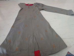 Elegant Grey Kurta with Orange Motifs