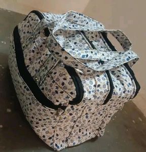 Floral Quilted Travel Bag