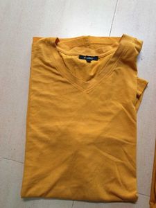 couple tshirt Zudio