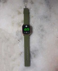 Stylish Touch Screen Watch