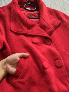 Chic Red Cropped Jacket