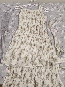 Sundress☀️CUTE White Floral Print