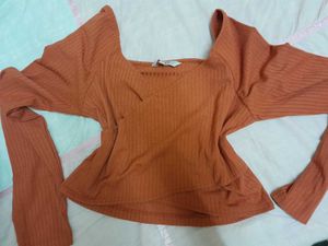 Chic Ribbed Wrap Crop Top