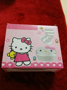 Cute Hello Kitty Cosmetic Case