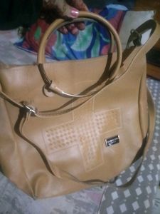 Hand Cum Slingbag