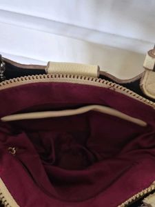 Unique Graffiti Print Handbag