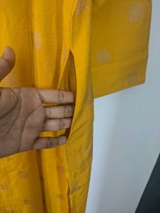 Avaasa princess cut  kurta