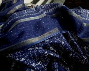 New Mrignayni  Blue Printed Saree With Blouse Piec