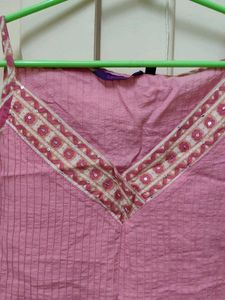 new pink top