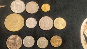 foreign coin 19 pcs