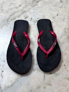 Black &amp; Red Flip-flops