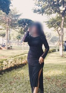 Elegant Black Long Sleeve Dress