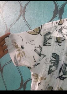 Chic Floral Print Blouse