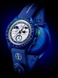 OMEGA × SWATCH MOONSWATCH – ICONIC SPEEDMASTER REI