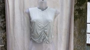 30158. Ruched Front Sleeveless Top