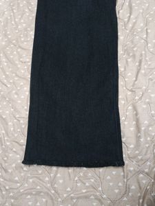 Black Denim Jean With Very Smooth Stuff