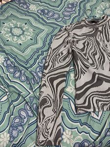 Abstract Print Long Sleeve Top