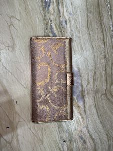 Vintage Chic Wallet with Buckle Detail