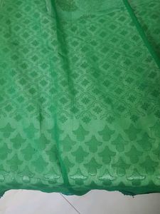 Elegant Green Dupatta with Lace Trim