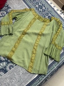9 assorted tops bundle
