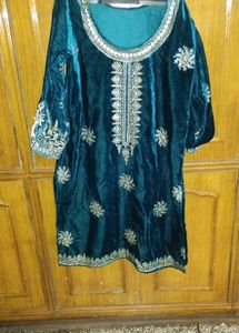 Elegant Teal Velvet Kurta