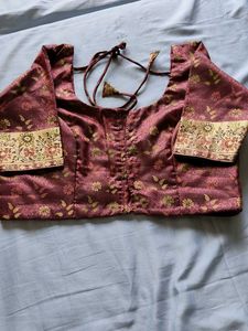 Elegant Ethnic Saree only one time used With Blaus